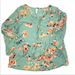 My story floral blouse with ruffled sleeves